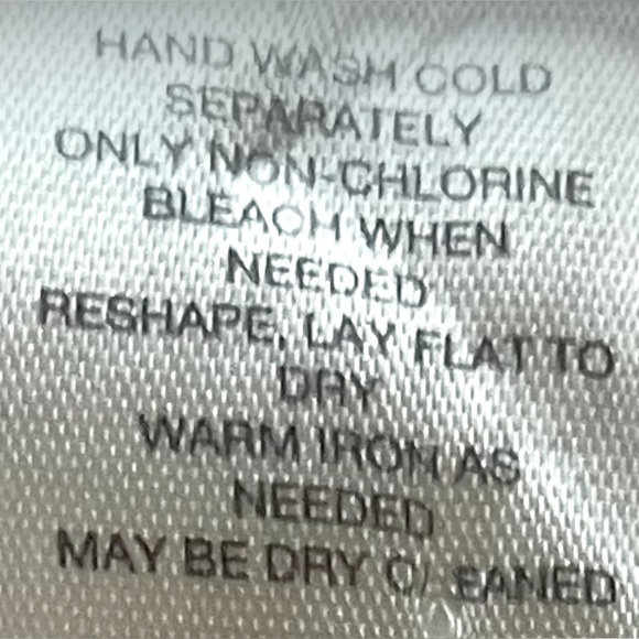 Chico’s White Blouse With Lace, Size 2 - Picture 8 of 8